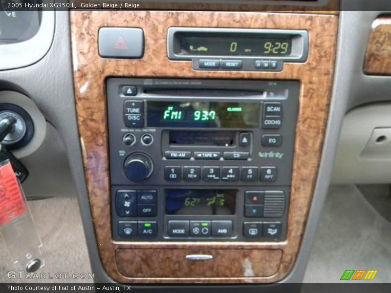 Golden Beige / Beige 2005 Hyundai XG350 L