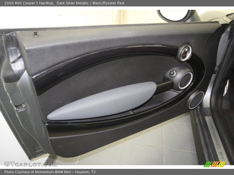 Door Panel of 2009 Cooper S Hardtop