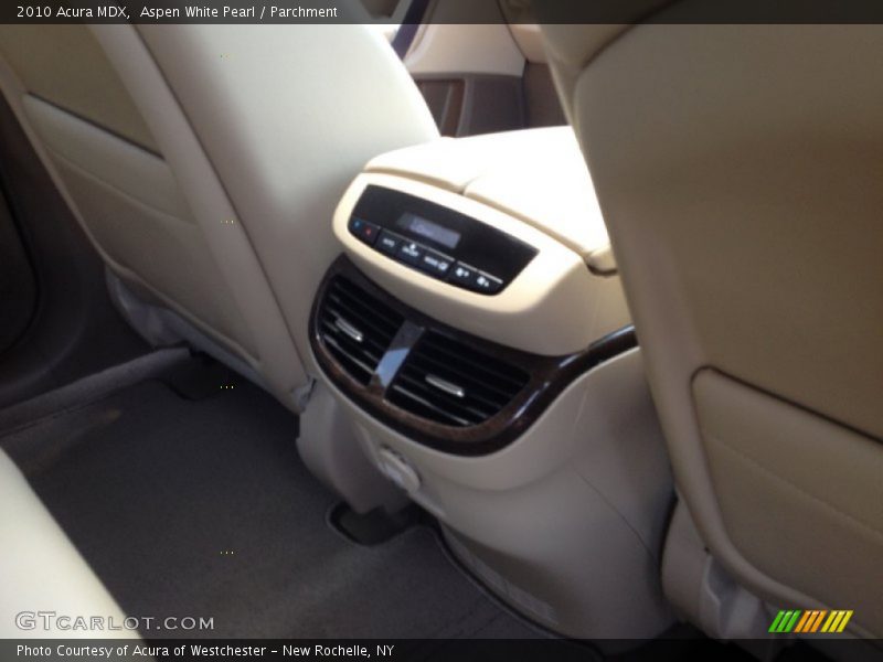 Aspen White Pearl / Parchment 2010 Acura MDX