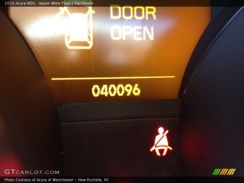 Aspen White Pearl / Parchment 2010 Acura MDX