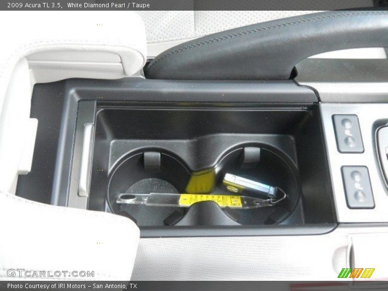 White Diamond Pearl / Taupe 2009 Acura TL 3.5