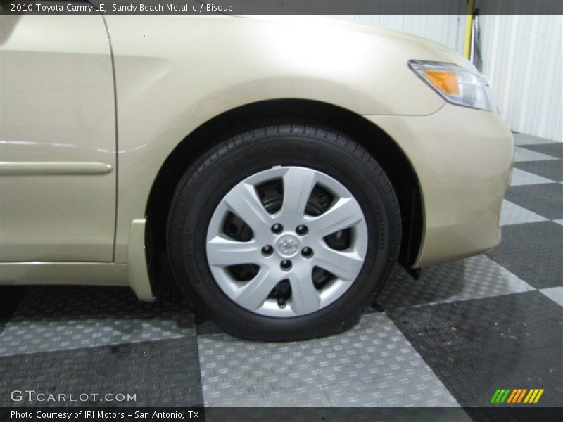Sandy Beach Metallic / Bisque 2010 Toyota Camry LE