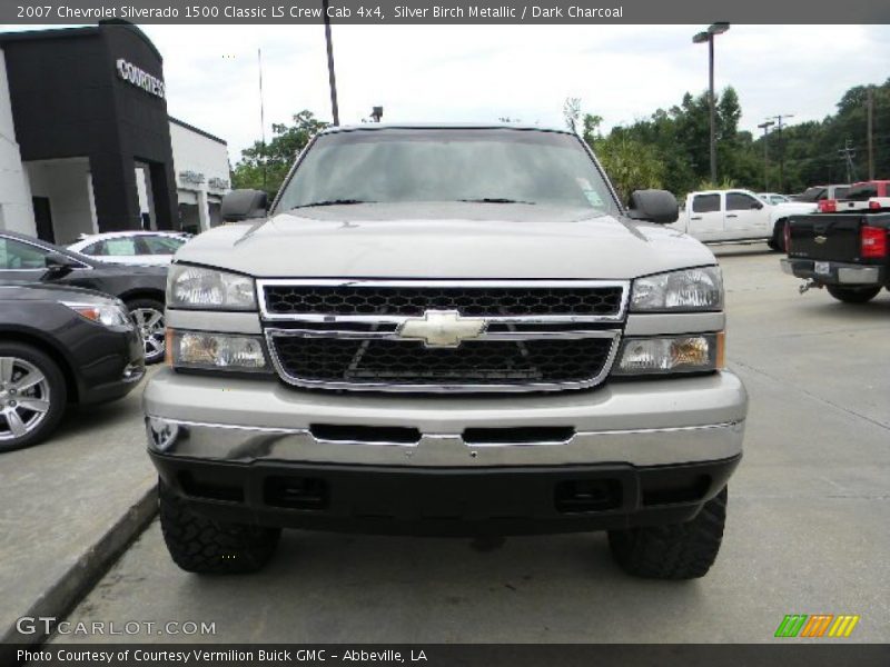 Silver Birch Metallic / Dark Charcoal 2007 Chevrolet Silverado 1500 Classic LS Crew Cab 4x4