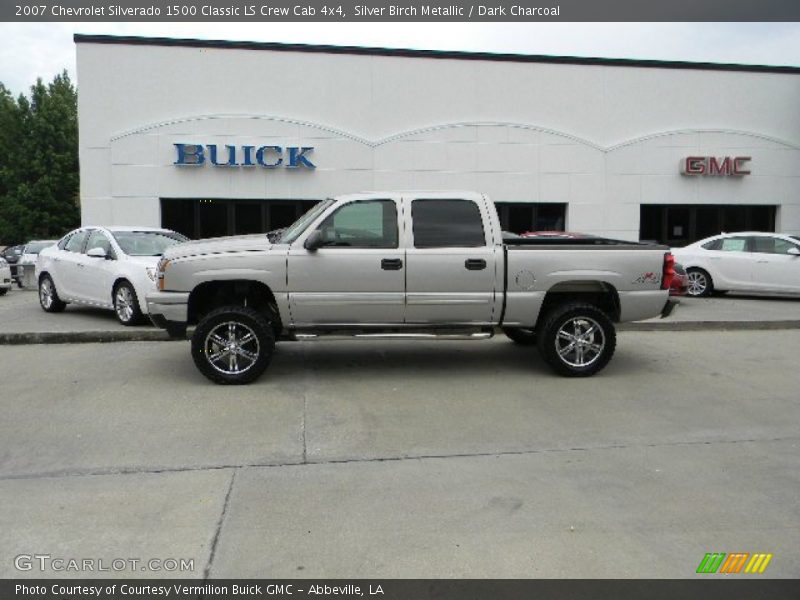 Silver Birch Metallic / Dark Charcoal 2007 Chevrolet Silverado 1500 Classic LS Crew Cab 4x4
