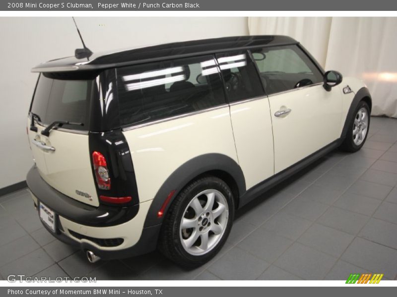 Pepper White / Punch Carbon Black 2008 Mini Cooper S Clubman