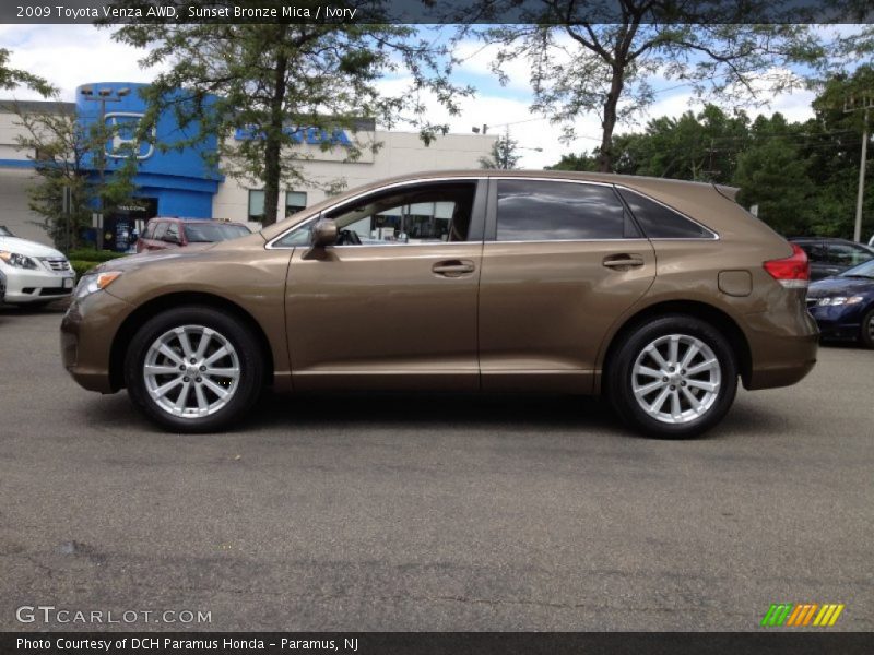 Sunset Bronze Mica / Ivory 2009 Toyota Venza AWD