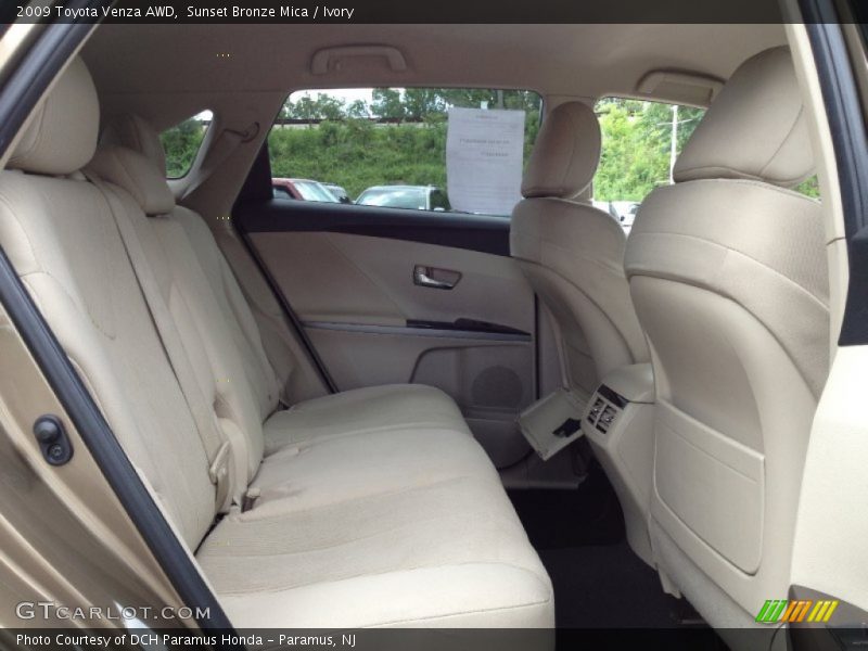 Sunset Bronze Mica / Ivory 2009 Toyota Venza AWD