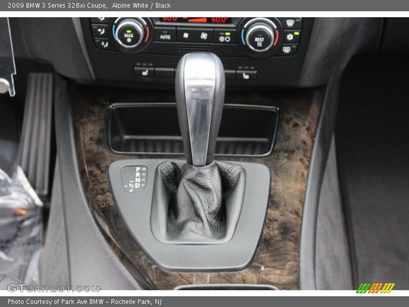 Alpine White / Black 2009 BMW 3 Series 328xi Coupe