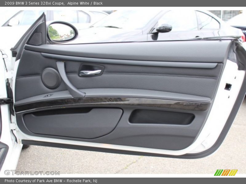 Alpine White / Black 2009 BMW 3 Series 328xi Coupe
