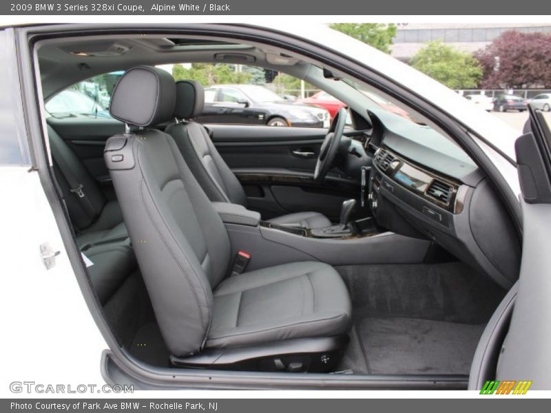 Alpine White / Black 2009 BMW 3 Series 328xi Coupe