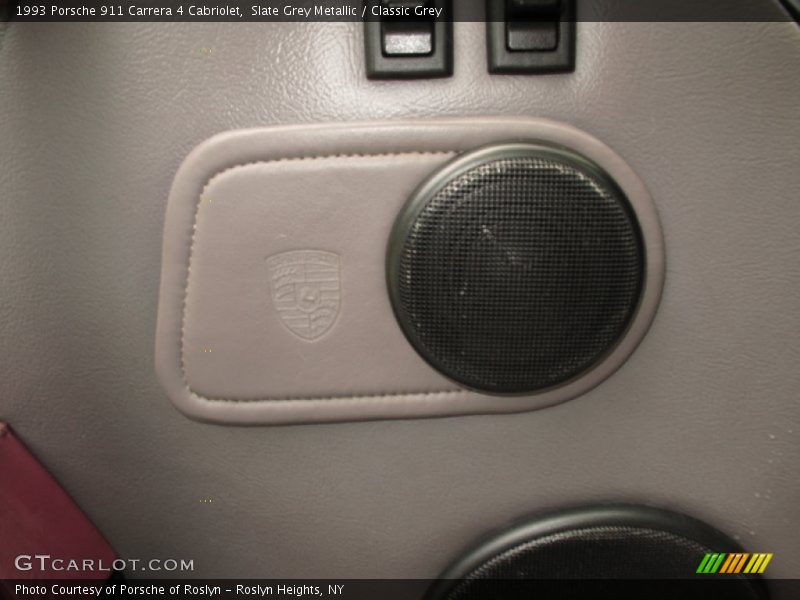 Audio System of 1993 911 Carrera 4 Cabriolet
