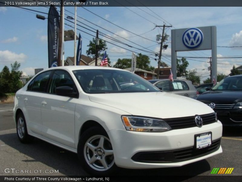 Candy White / Titan Black 2011 Volkswagen Jetta S Sedan