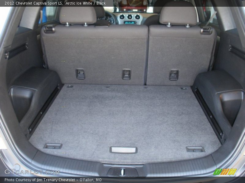 2012 Captiva Sport LS Trunk