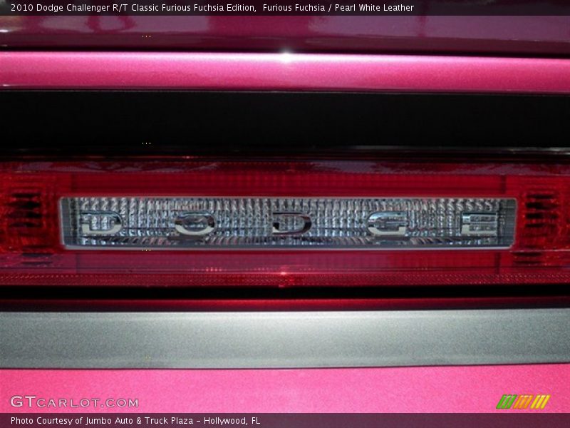 Furious Fuchsia / Pearl White Leather 2010 Dodge Challenger R/T Classic Furious Fuchsia Edition