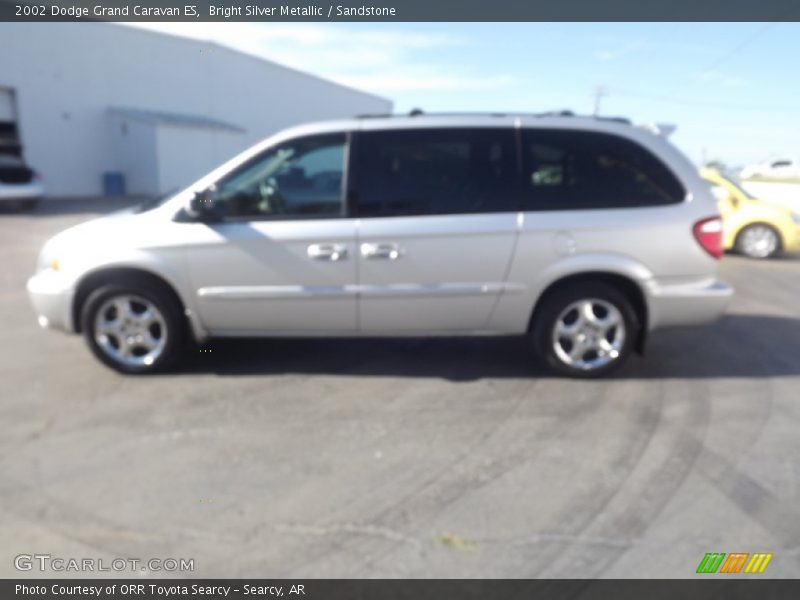 Bright Silver Metallic / Sandstone 2002 Dodge Grand Caravan ES
