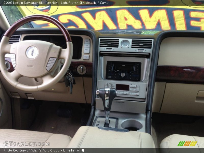 Light French Silk Metallic / Camel 2006 Lincoln Navigator Ultimate 4x4