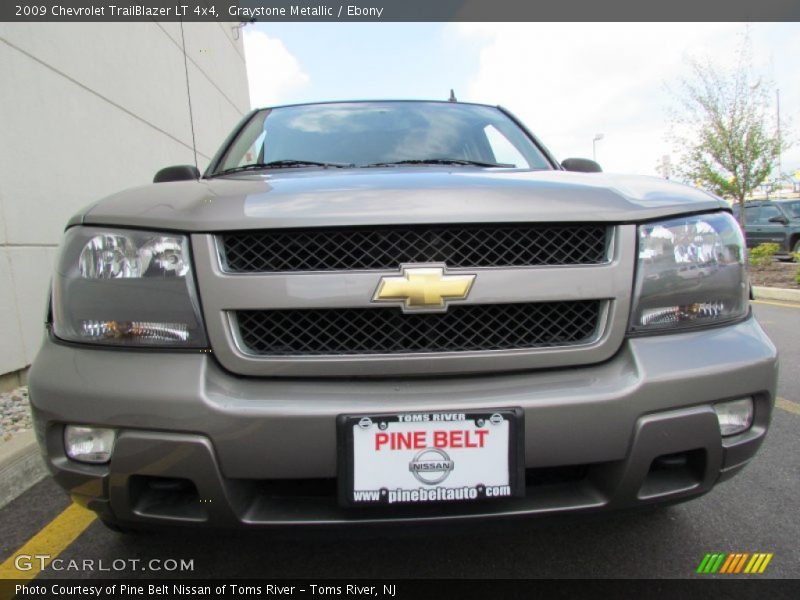 Graystone Metallic / Ebony 2009 Chevrolet TrailBlazer LT 4x4