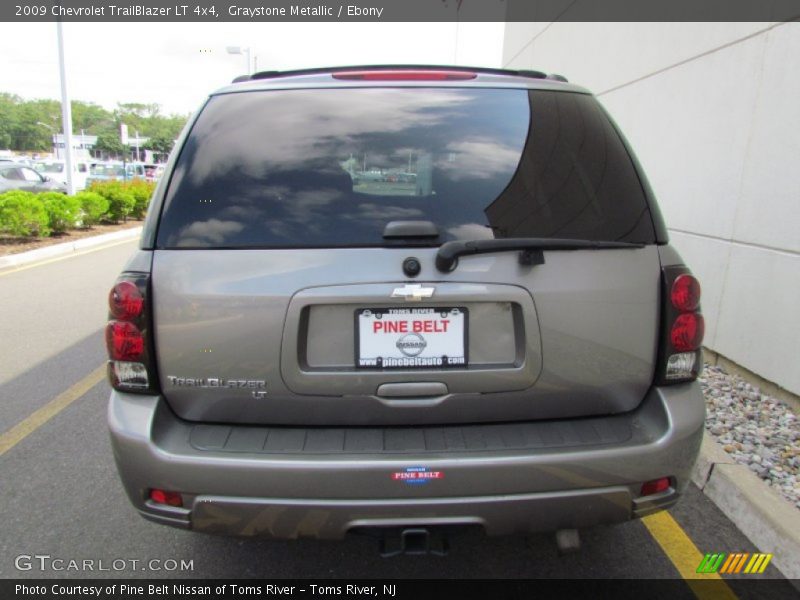 Graystone Metallic / Ebony 2009 Chevrolet TrailBlazer LT 4x4