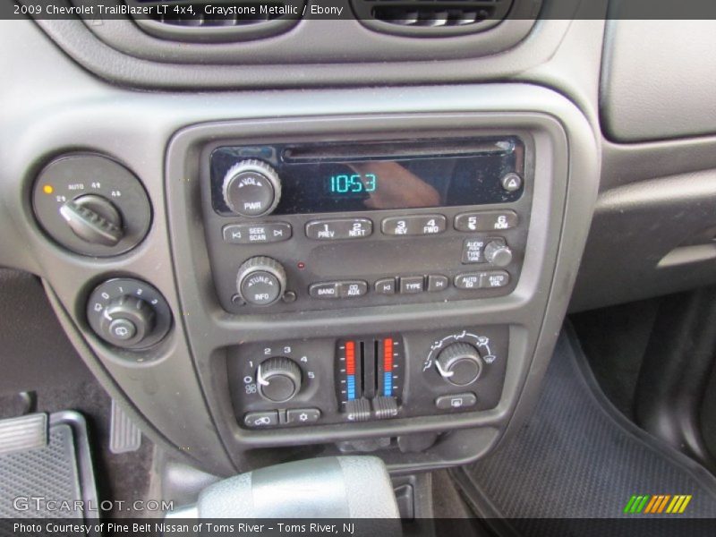 Graystone Metallic / Ebony 2009 Chevrolet TrailBlazer LT 4x4