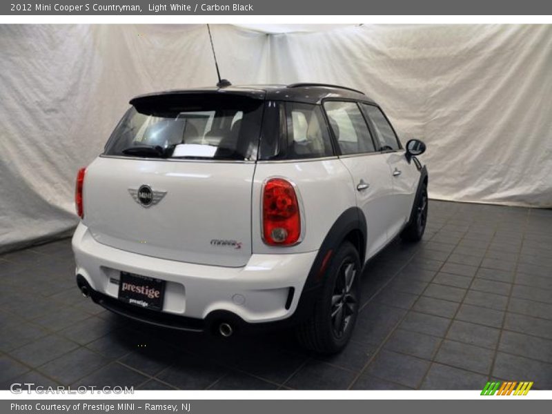 Light White / Carbon Black 2012 Mini Cooper S Countryman