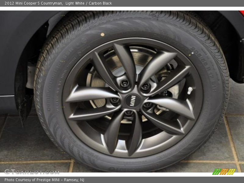 Light White / Carbon Black 2012 Mini Cooper S Countryman