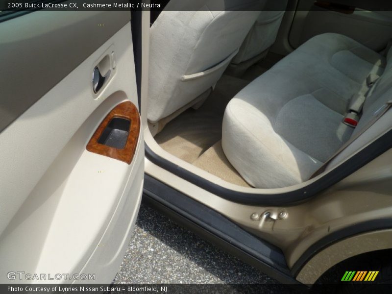 Cashmere Metallic / Neutral 2005 Buick LaCrosse CX