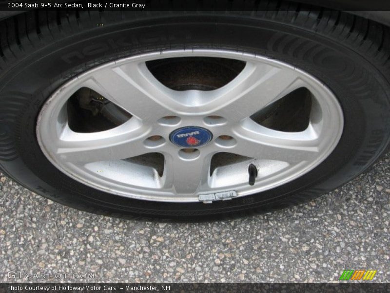 Black / Granite Gray 2004 Saab 9-5 Arc Sedan