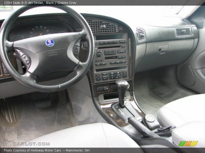 Black / Granite Gray 2004 Saab 9-5 Arc Sedan