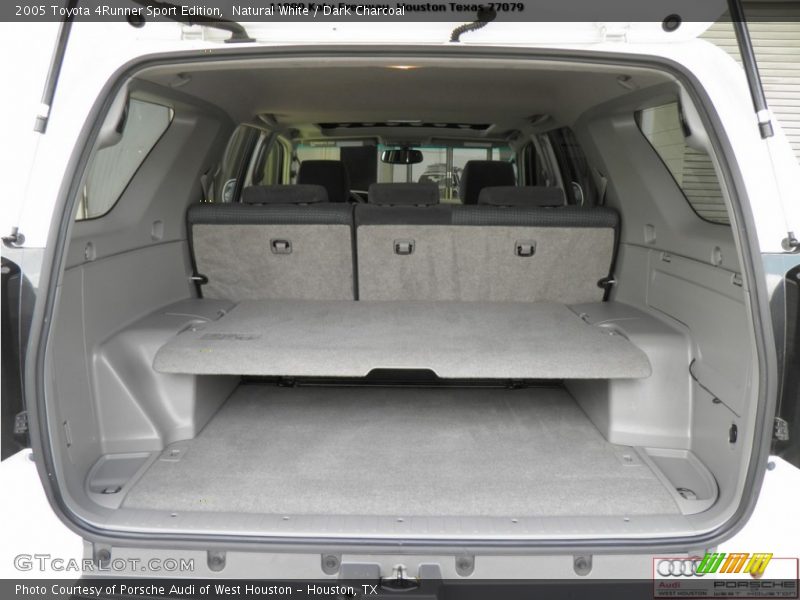 Natural White / Dark Charcoal 2005 Toyota 4Runner Sport Edition