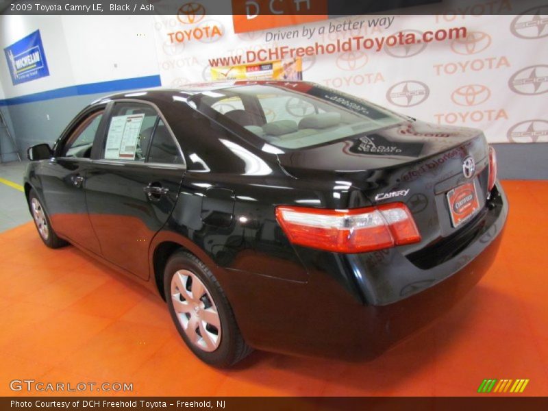 Black / Ash 2009 Toyota Camry LE
