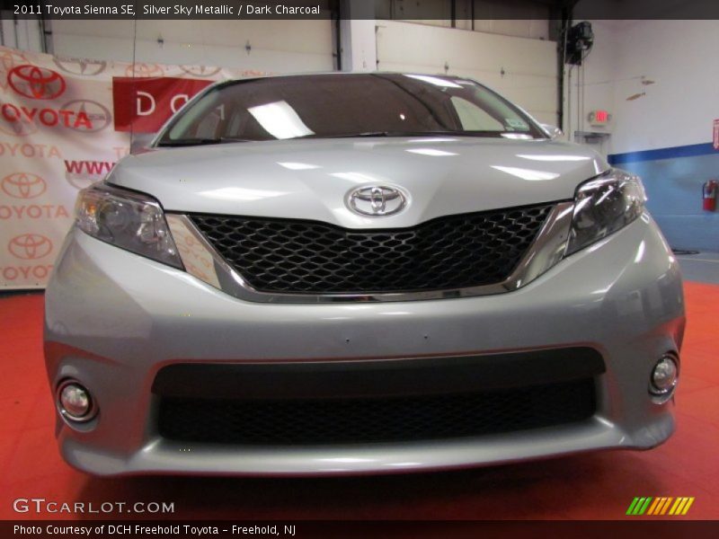 Silver Sky Metallic / Dark Charcoal 2011 Toyota Sienna SE