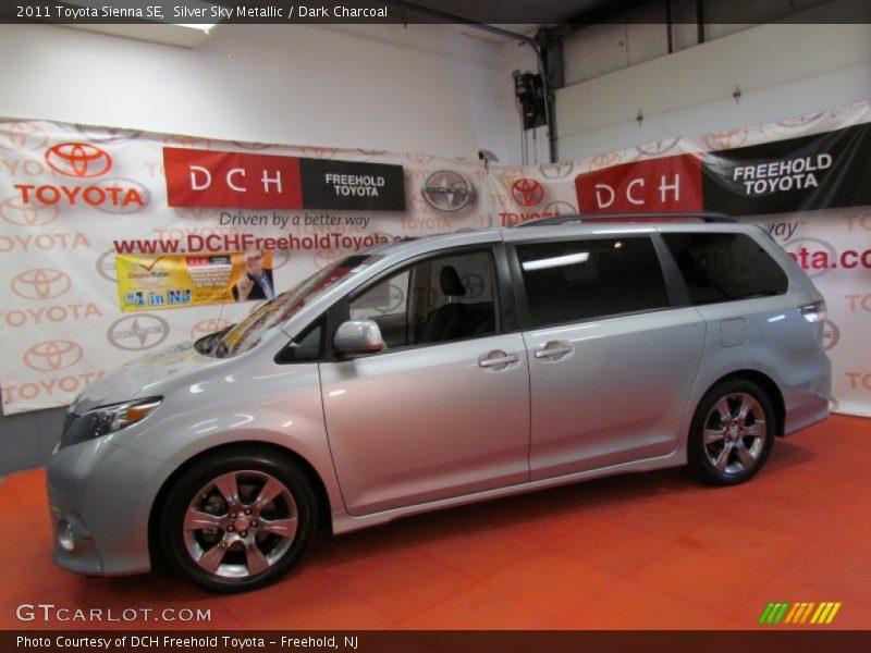 Silver Sky Metallic / Dark Charcoal 2011 Toyota Sienna SE