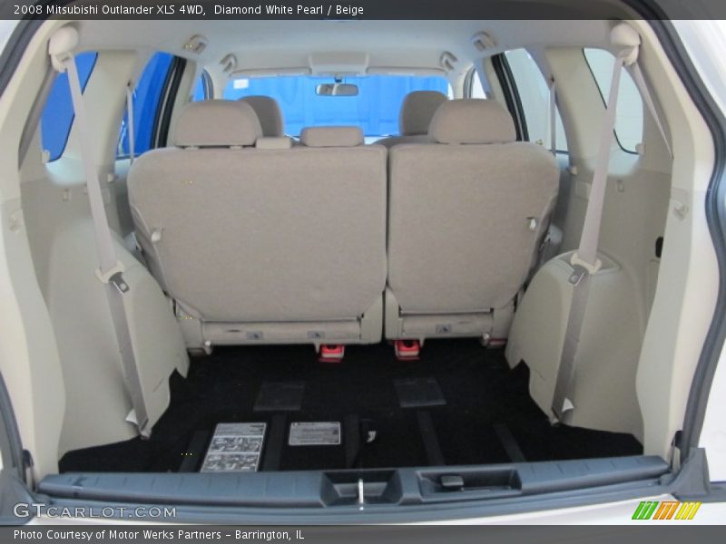 Diamond White Pearl / Beige 2008 Mitsubishi Outlander XLS 4WD