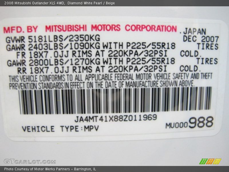 Diamond White Pearl / Beige 2008 Mitsubishi Outlander XLS 4WD