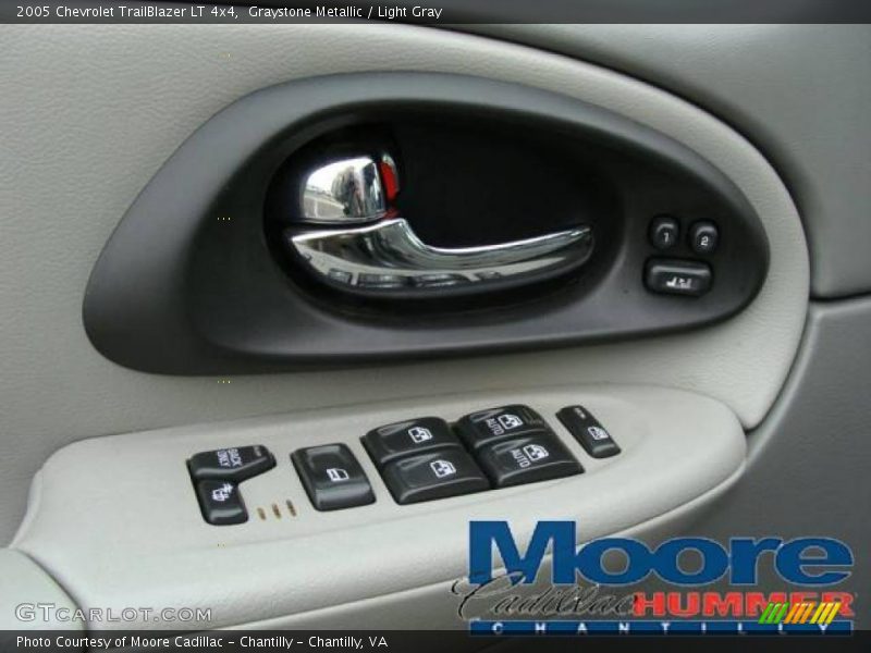 Graystone Metallic / Light Gray 2005 Chevrolet TrailBlazer LT 4x4