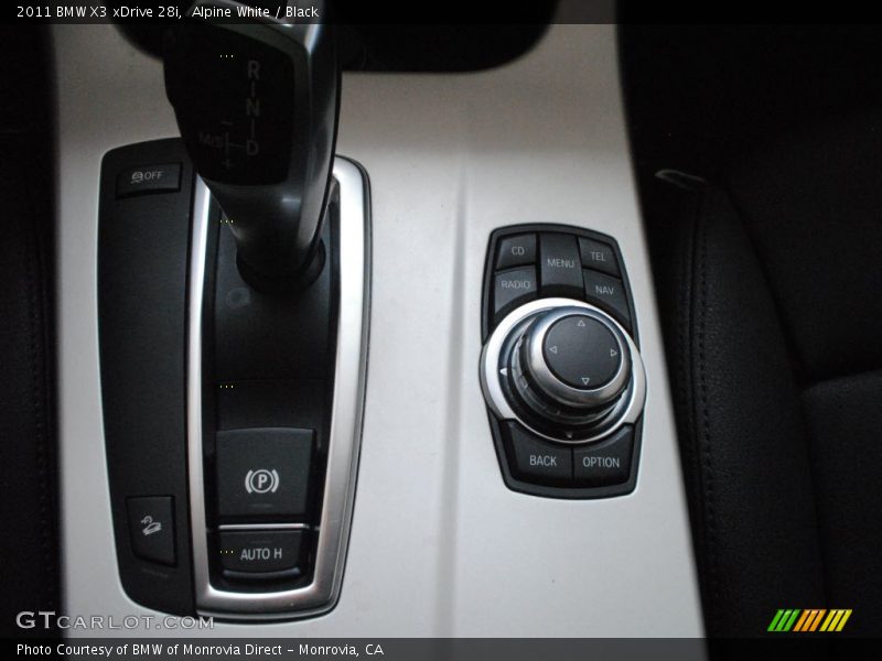 Alpine White / Black 2011 BMW X3 xDrive 28i
