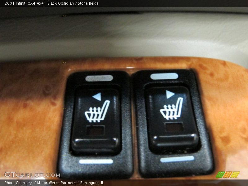 Black Obsidian / Stone Beige 2001 Infiniti QX4 4x4
