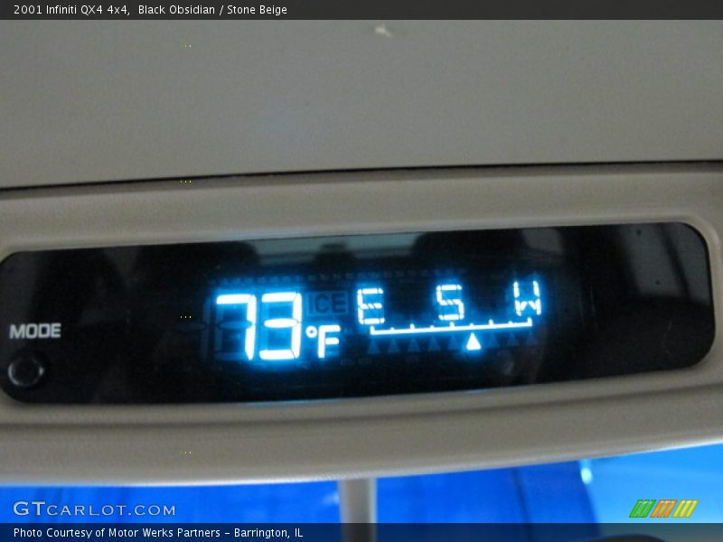 Black Obsidian / Stone Beige 2001 Infiniti QX4 4x4