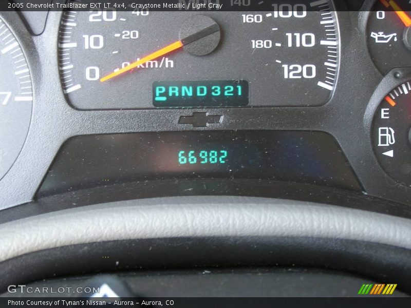Graystone Metallic / Light Gray 2005 Chevrolet TrailBlazer EXT LT 4x4