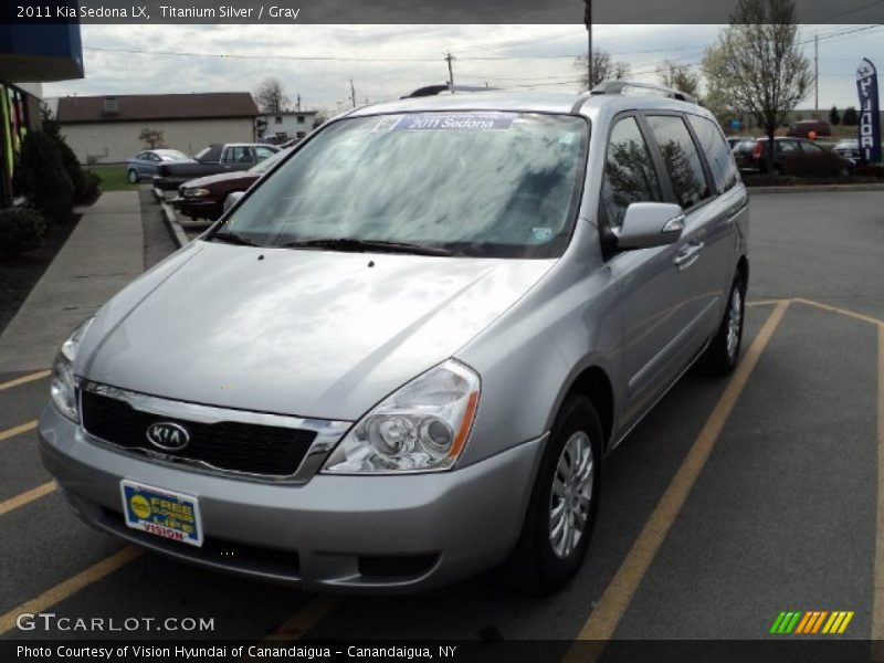 Titanium Silver / Gray 2011 Kia Sedona LX