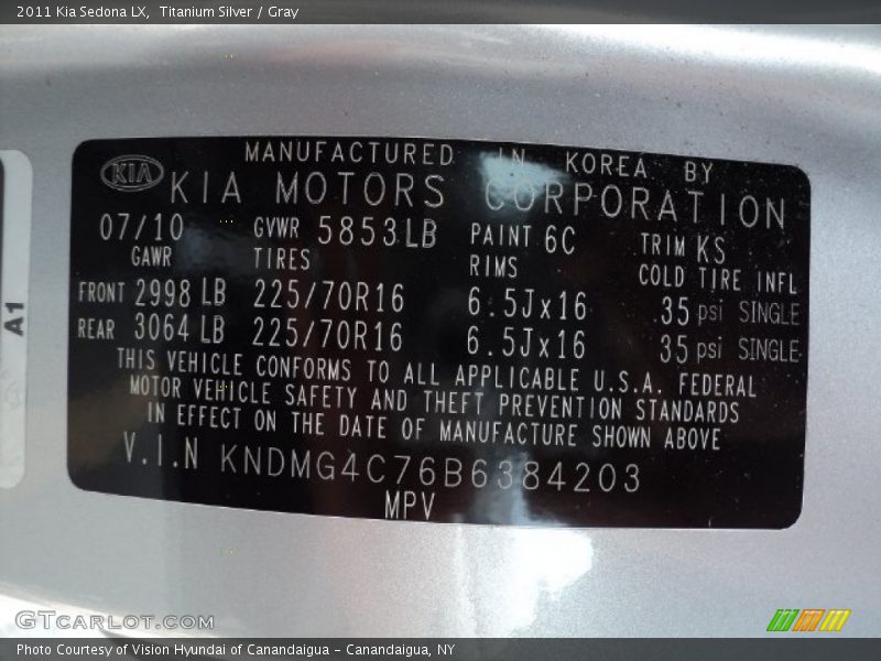 Titanium Silver / Gray 2011 Kia Sedona LX
