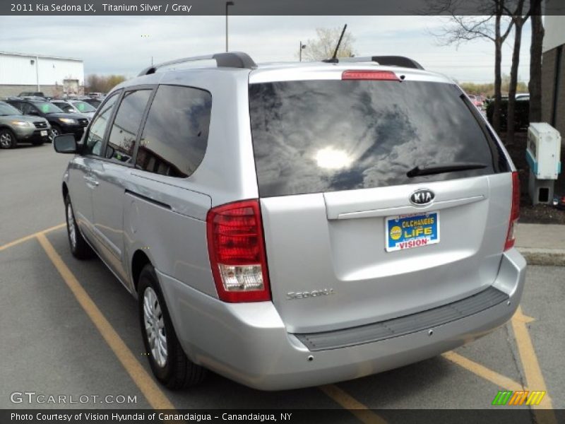 Titanium Silver / Gray 2011 Kia Sedona LX