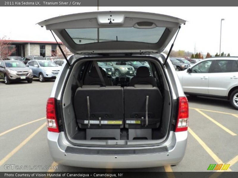 Titanium Silver / Gray 2011 Kia Sedona LX