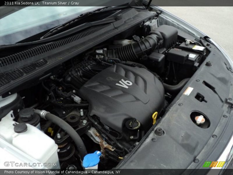 Titanium Silver / Gray 2011 Kia Sedona LX