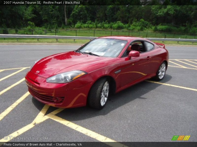 Front 3/4 View of 2007 Tiburon SE