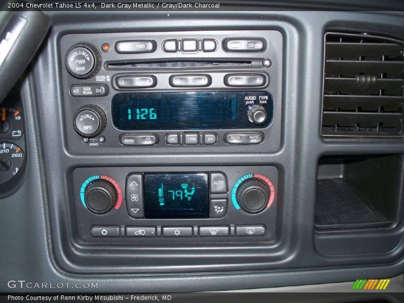 Dark Gray Metallic / Gray/Dark Charcoal 2004 Chevrolet Tahoe LS 4x4