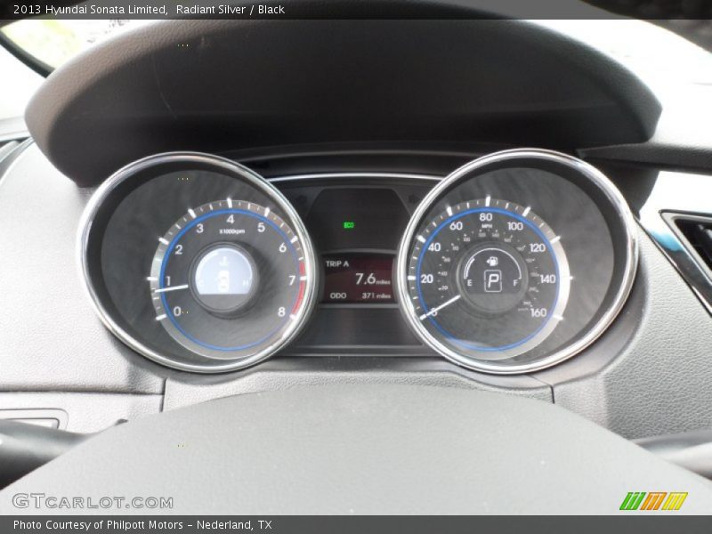 Radiant Silver / Black 2013 Hyundai Sonata Limited