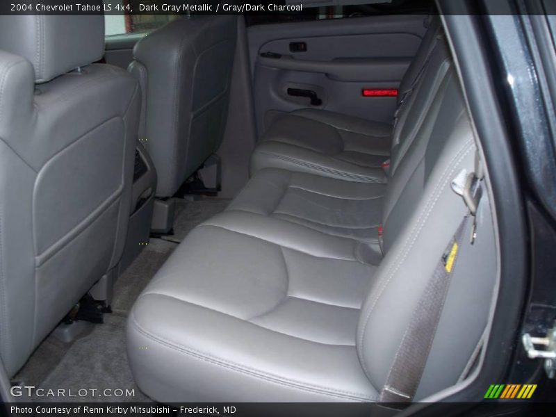 Dark Gray Metallic / Gray/Dark Charcoal 2004 Chevrolet Tahoe LS 4x4