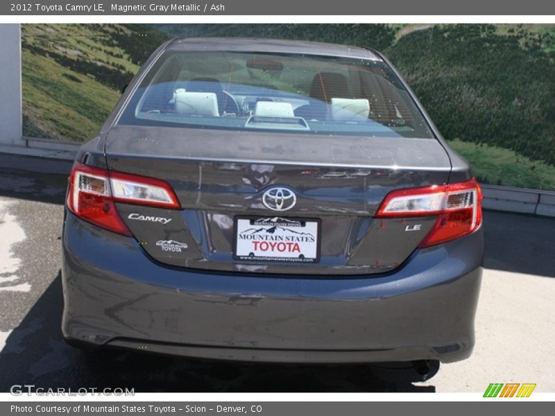 Magnetic Gray Metallic / Ash 2012 Toyota Camry LE