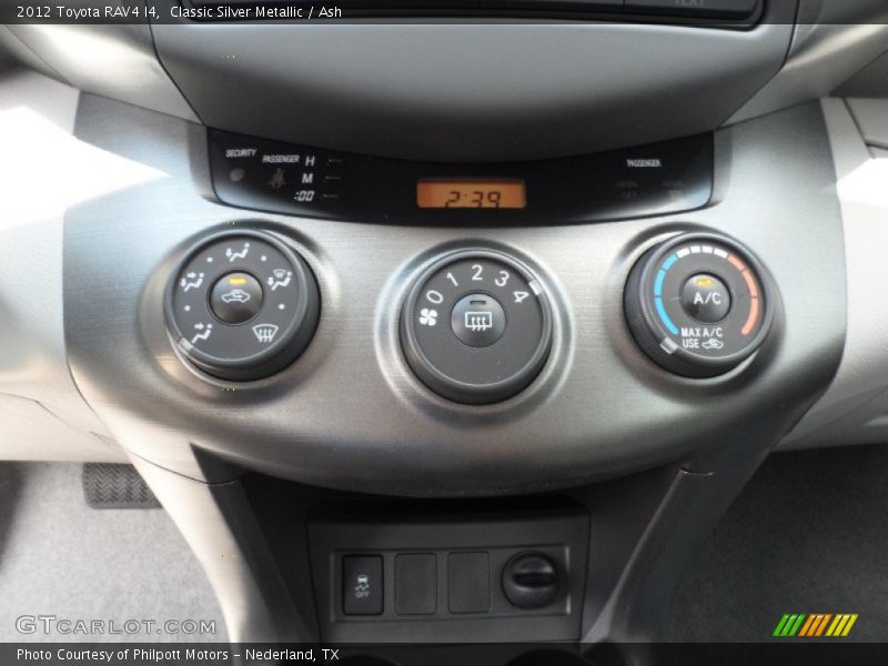 Classic Silver Metallic / Ash 2012 Toyota RAV4 I4